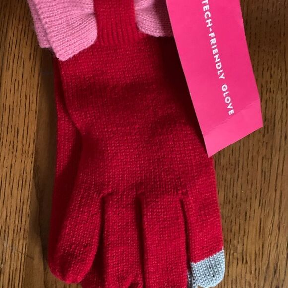 NWT Kate spade ♠️Red and Pink Beanie and glove matching set - Picture 2 of 2